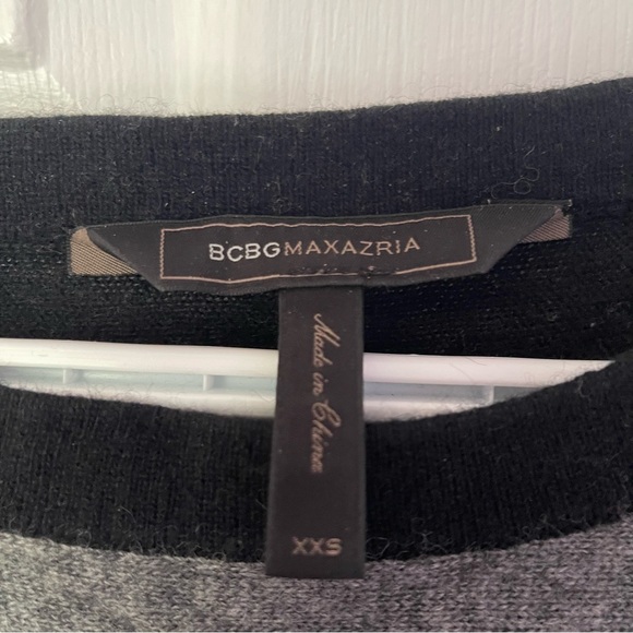 BCBGMaxAzria Dolman Sleeves Striped Women's Sweater, XXS - Picture 3 of 4